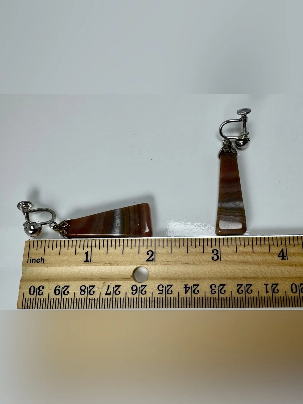 Vintage UNCAS Natural Agate Drop Clip-On Earrings in Brown and Cream #1406